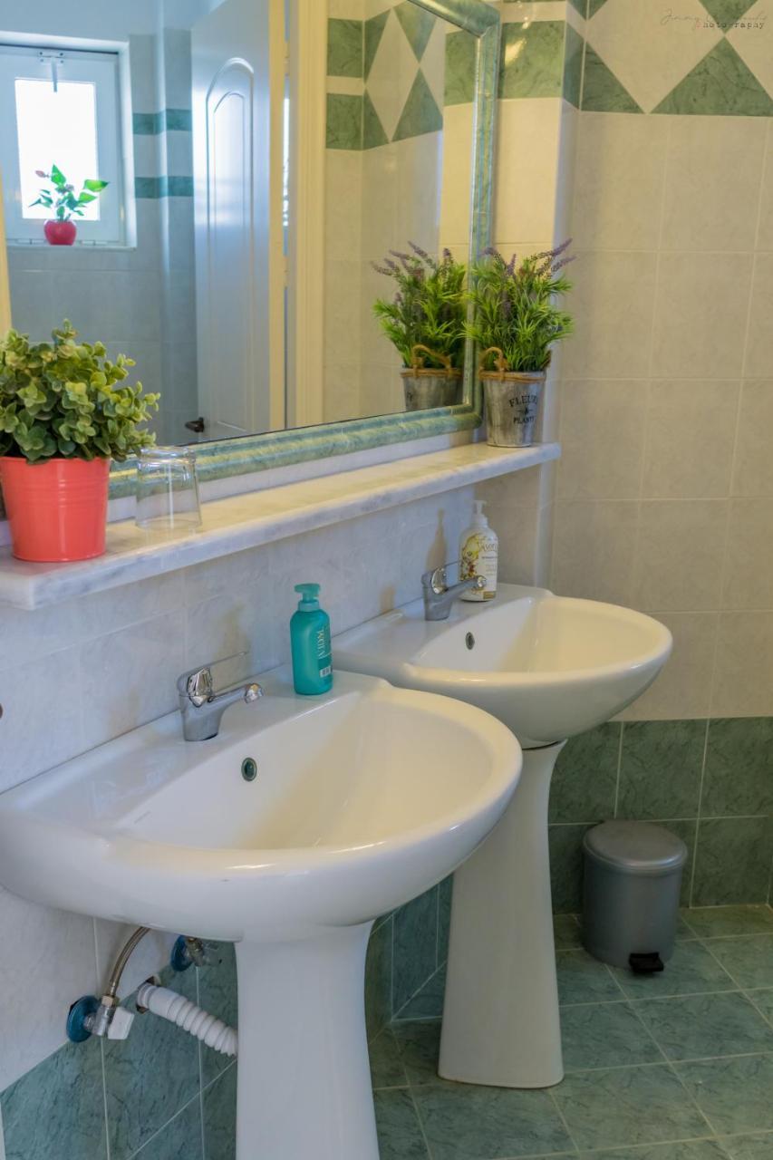 Sotirios Apartments Karpatos Zewnętrze zdjęcie
