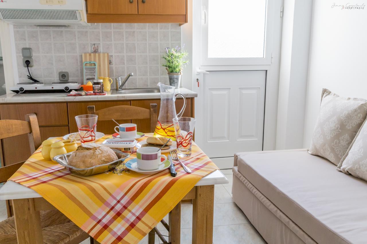 Sotirios Apartments Karpatos Zewnętrze zdjęcie