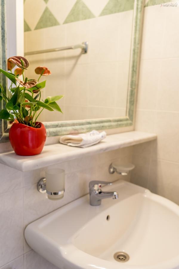 Sotirios Apartments Karpatos Zewnętrze zdjęcie