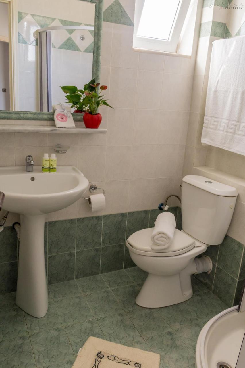 Sotirios Apartments Karpatos Zewnętrze zdjęcie
