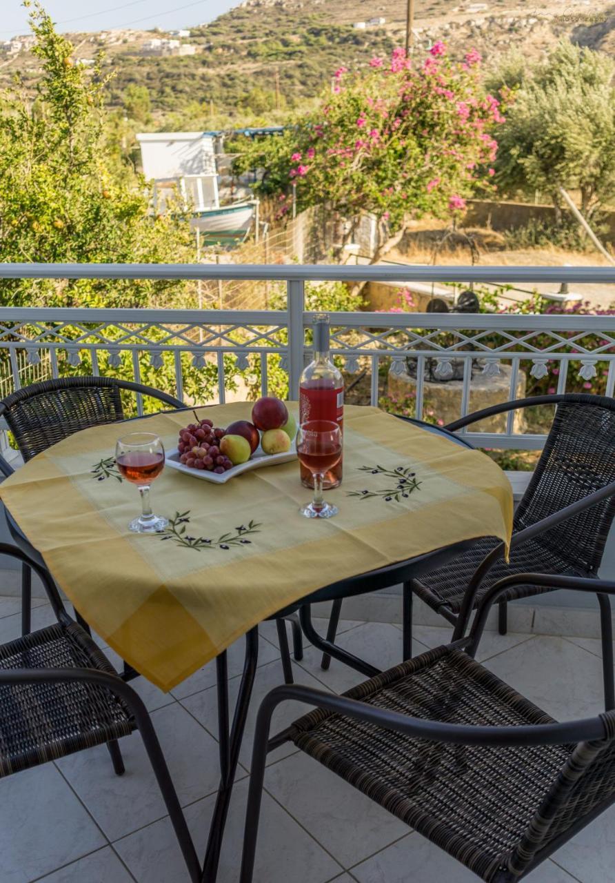 Sotirios Apartments Karpatos Zewnętrze zdjęcie